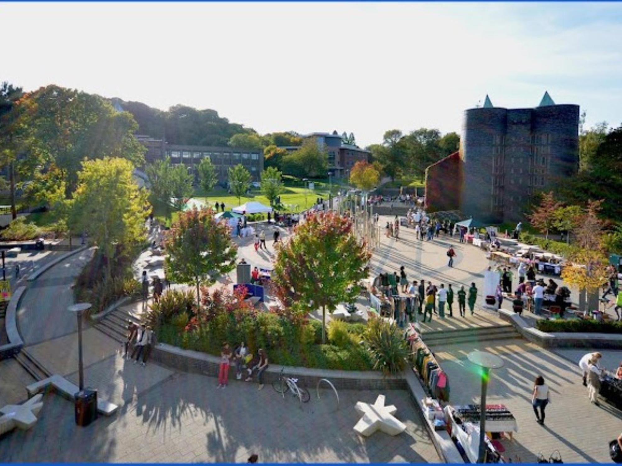 Darwin Stays - Service Accommodation In Newcastle Under Lyme City Centre 외부 사진