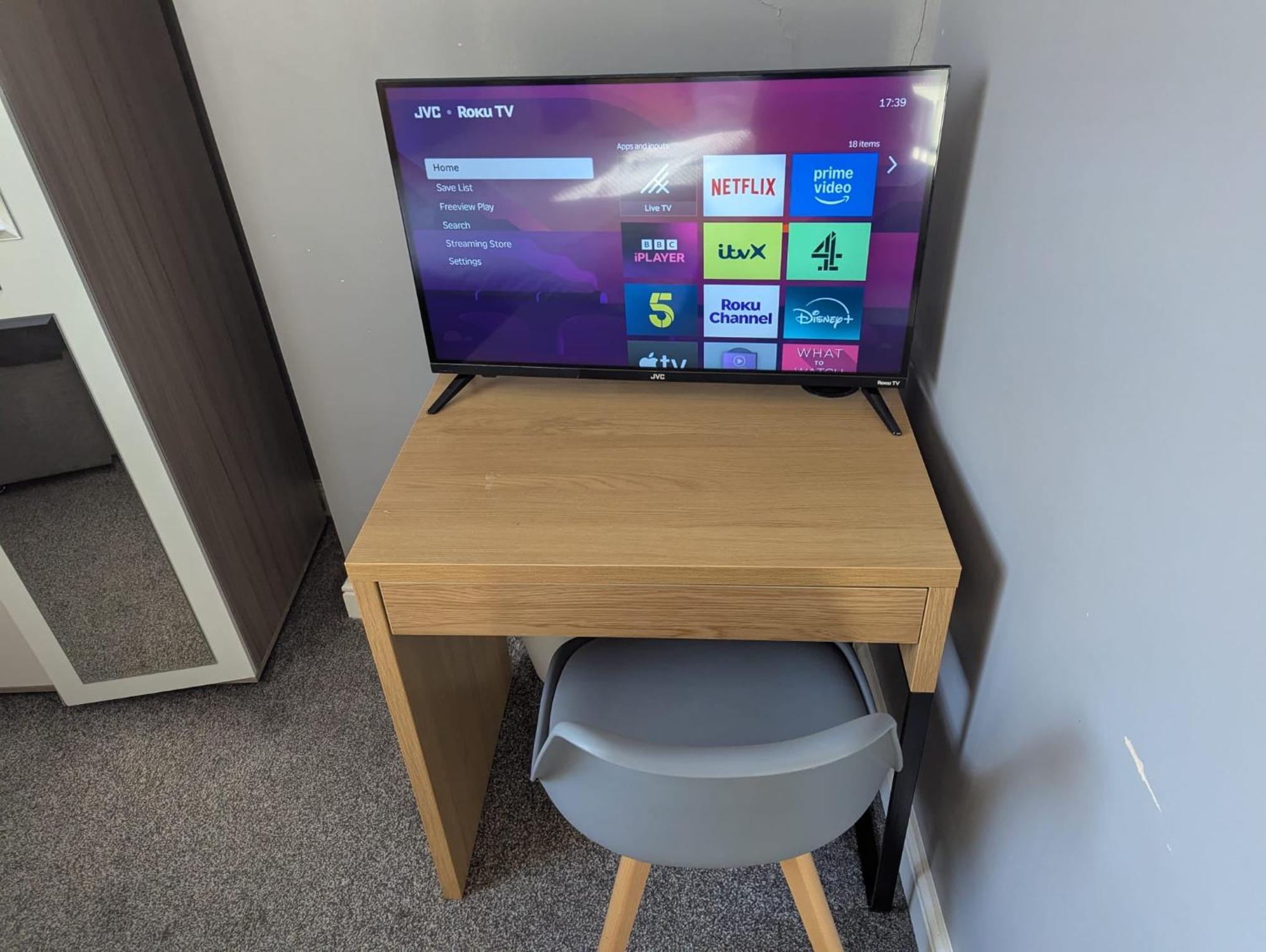 Darwin Stays - Service Accommodation In Newcastle Under Lyme City Centre 외부 사진
